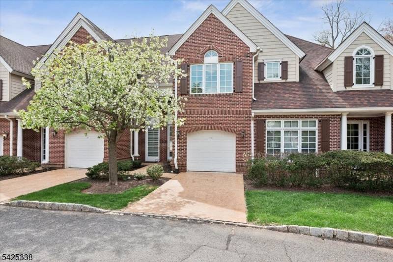28 SCHMIDT CIRCLE, Watchung Boro, NJ 07069