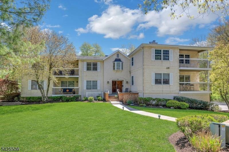 12D Heritage Dr #12D, Chatham Twp., NJ 07928
