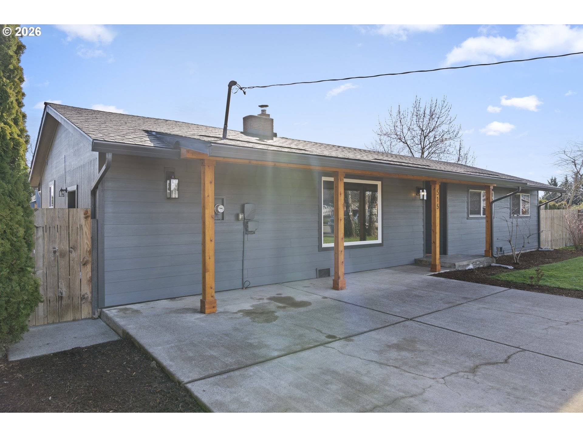515 MAY ST, Molalla, OR 97038