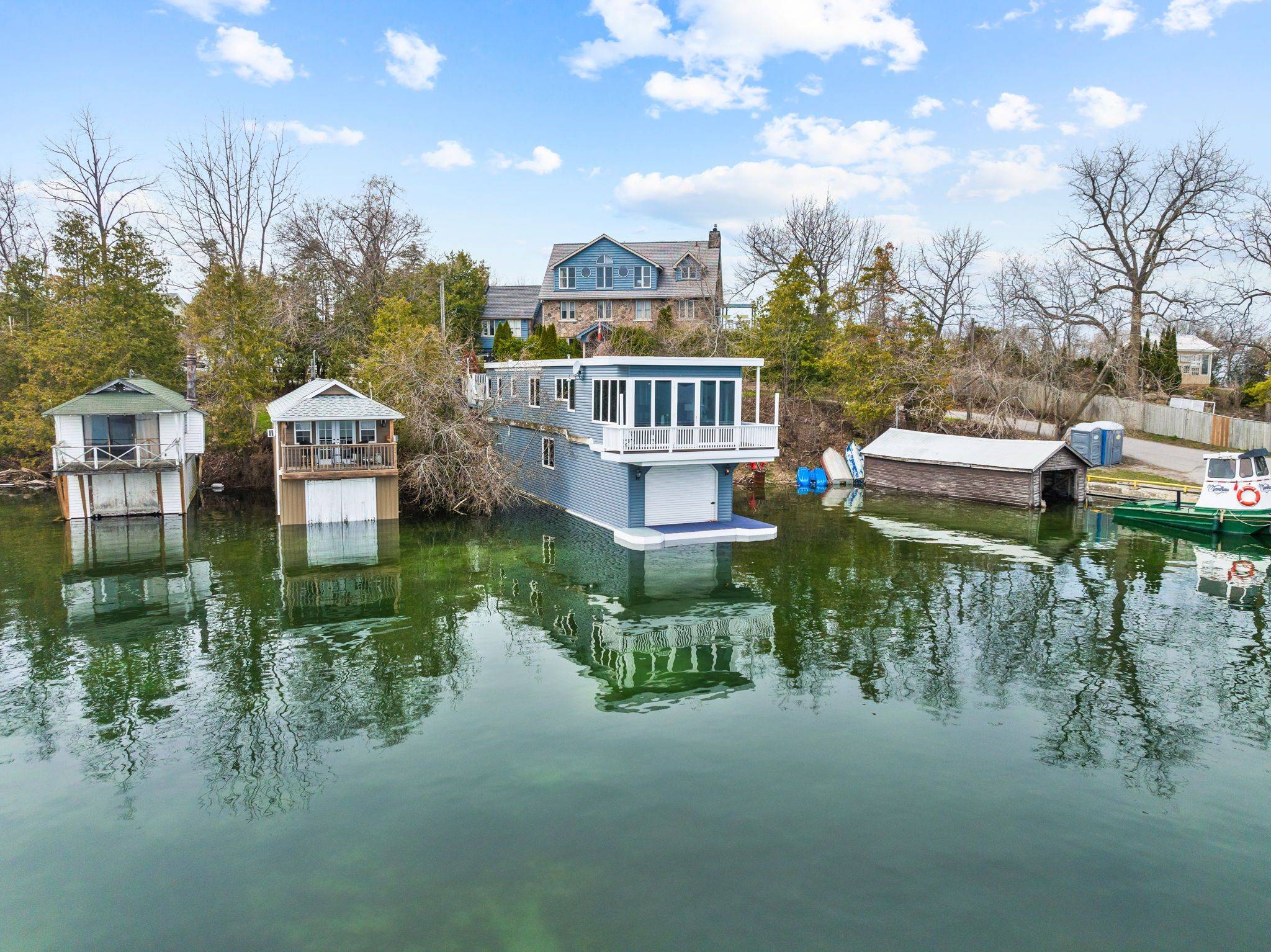 55 Malone RD, Georgina, ON L0E 1N0