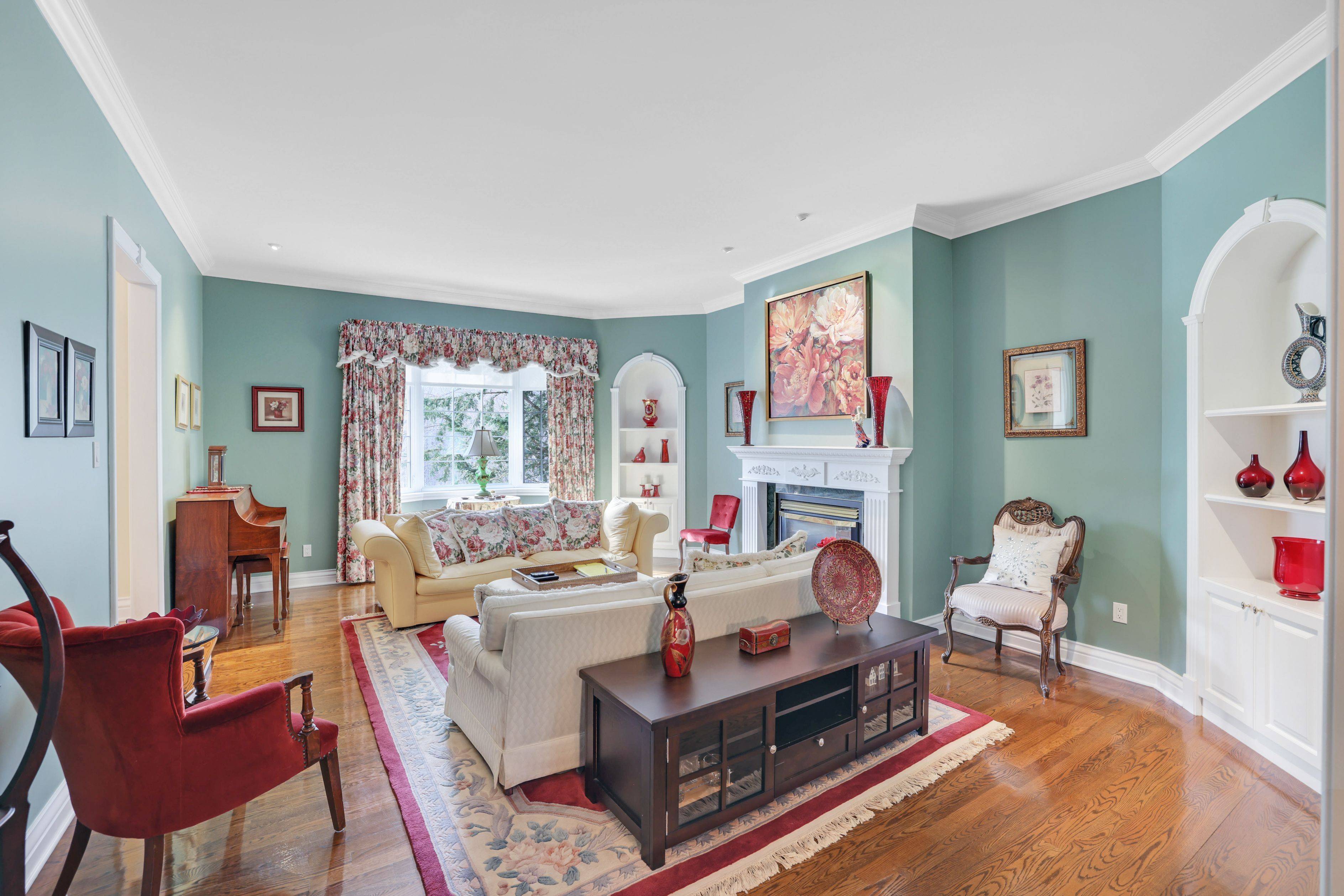 951 Golf Club RD, East Hawkesbury, ON K6A 2R2