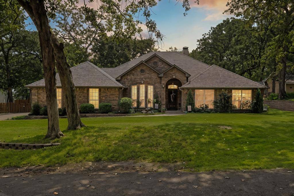 23301 Greenwood Trail, Bullard, TX 75757