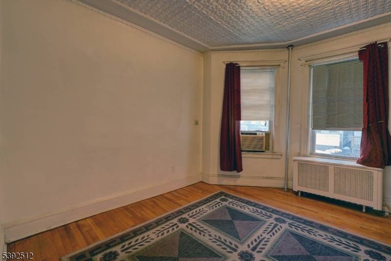 459 E 23rd St, Paterson City, NJ 07514