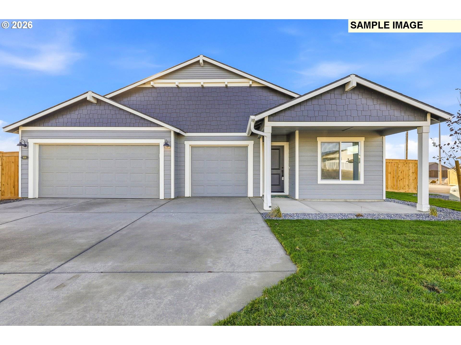 868 E Kinsley AVE, Hermiston, OR 97838