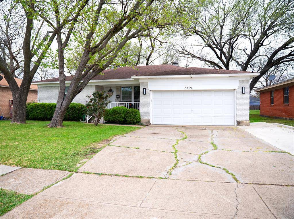 2319 Toulon Lane, Dallas, TX 75227