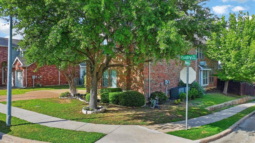 8708 Rugby Road, Irving, TX 75063
