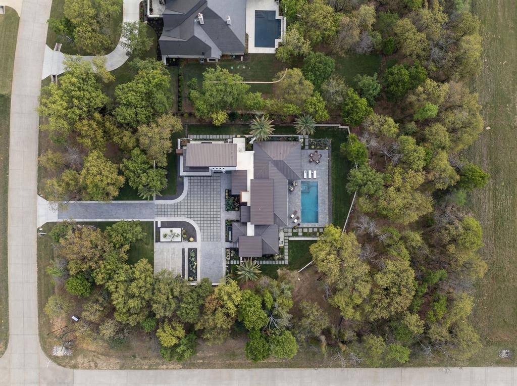 1028 Hat Creek Road, Bartonville, TX 76226