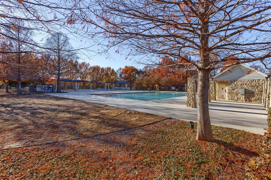 1308 Villa Paloma Boulevard, Little Elm, TX 75068