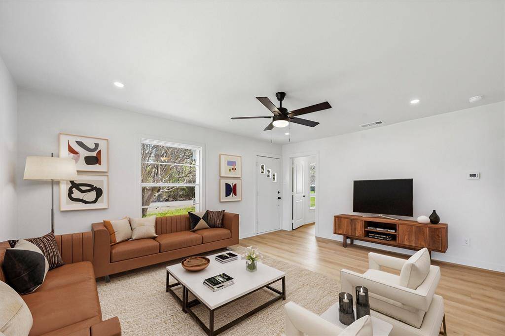 105 E Ard Street, Seagoville, TX 75159