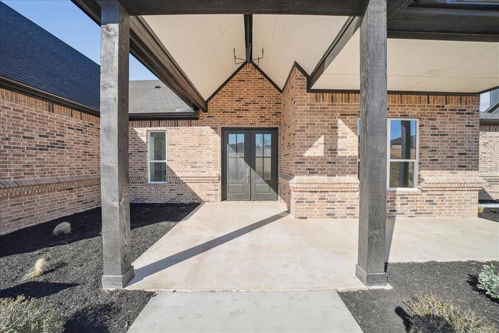 328 Slimp Bluff, Azle, TX 76020