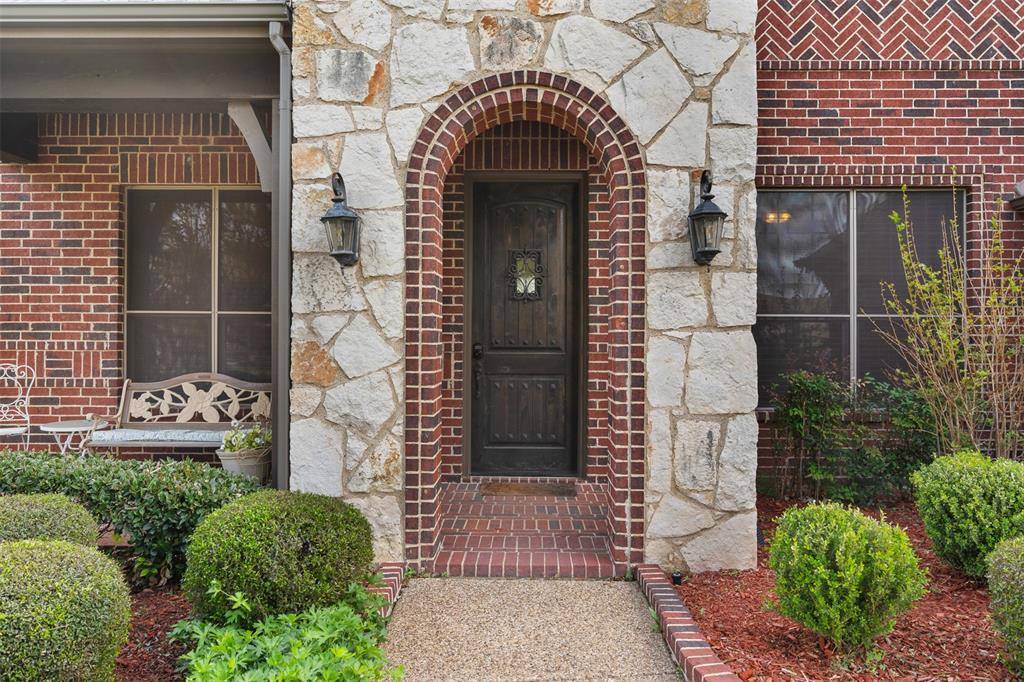 211 Chinaberry Trail, Forney, TX 75126