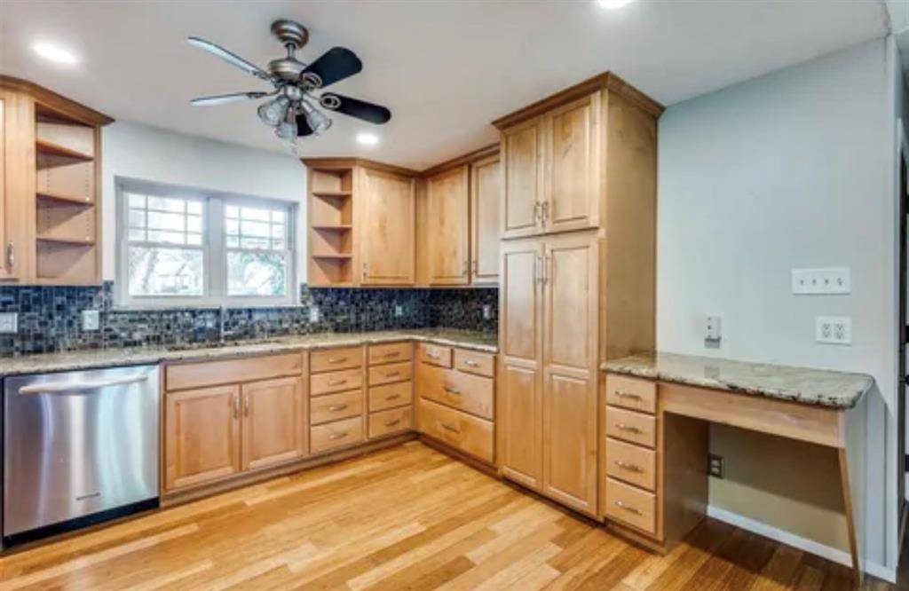 802 wilshire Court, Arlington, TX 76012