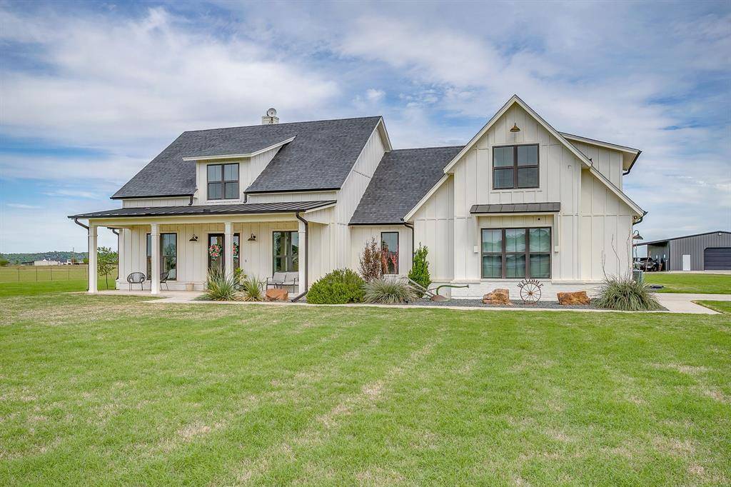 5520 Big Valley Circle, Lipan, TX 76462