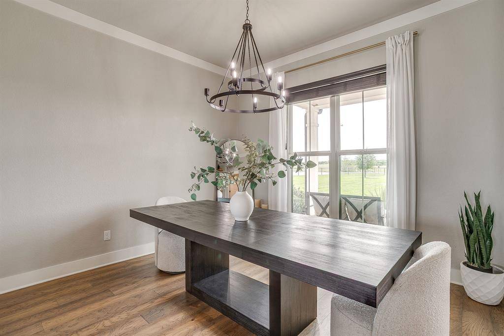 5520 Big Valley Circle, Lipan, TX 76462