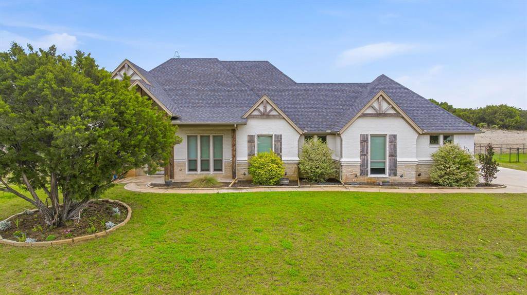 198 Cedar Mountain Drive, Weatherford, TX 76085