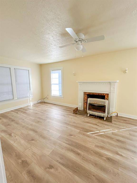 104 E Shoemaker #A, Decatur, TX 76234