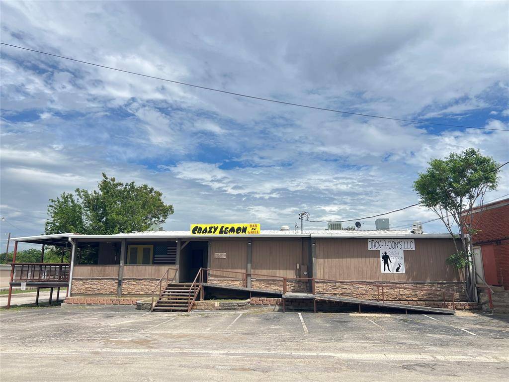 540 Pecan Street, Brownwood, TX 76801