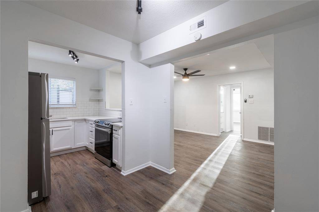 5921 Gaston Avenue #F, Dallas, TX 75214