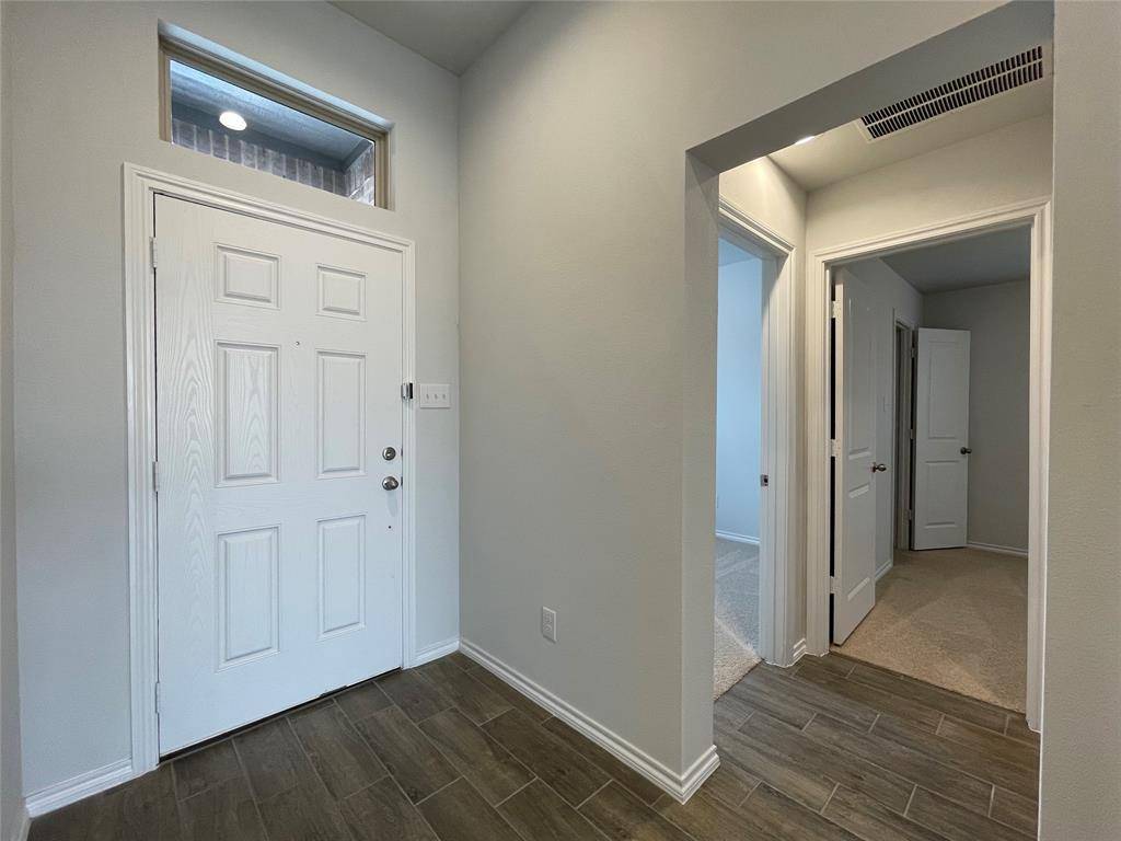 5808 Utopia Drive, Fort Worth, TX 76179