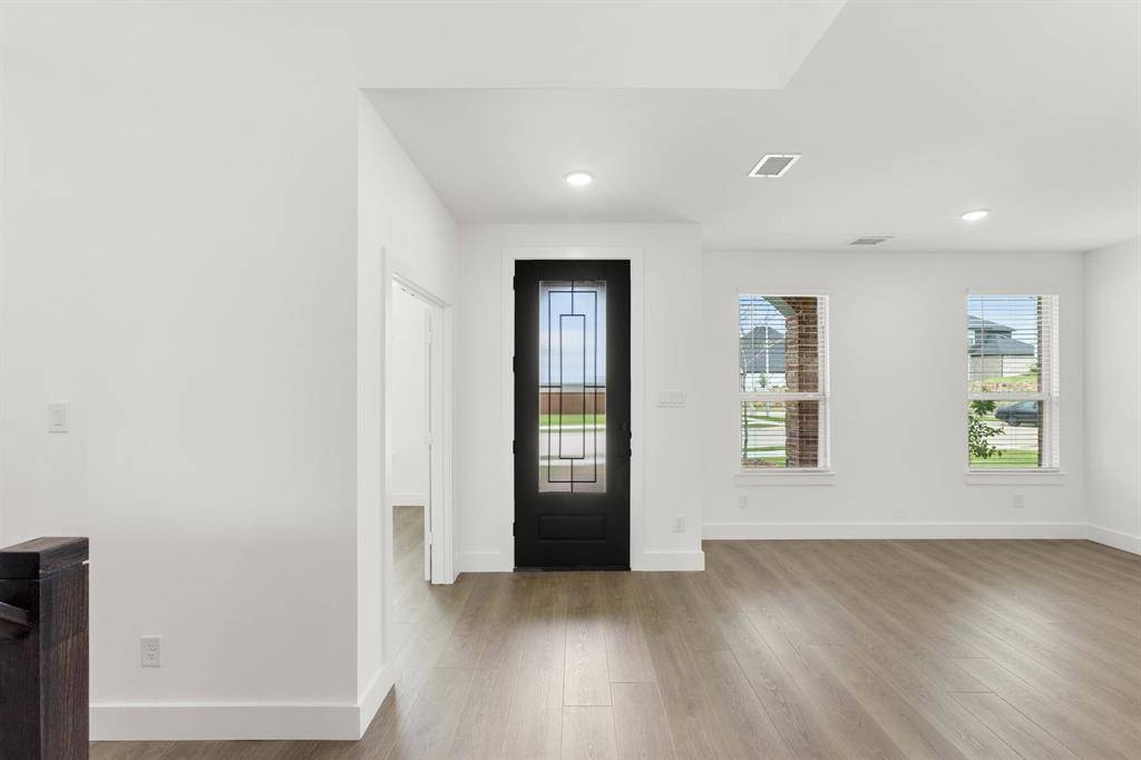 413 Tower Street, Desoto, TX 75115