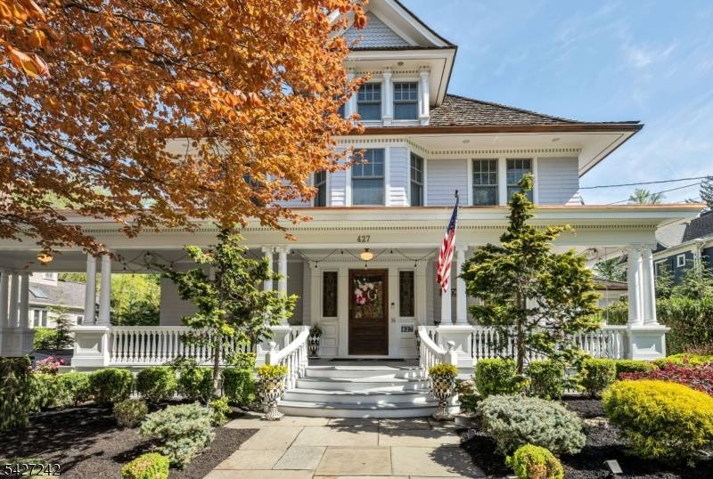 427 Spring Ave, Ridgewood Village, NJ 07450