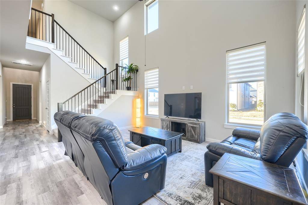 3300 Hawkins Avenue, Celina, TX 75009