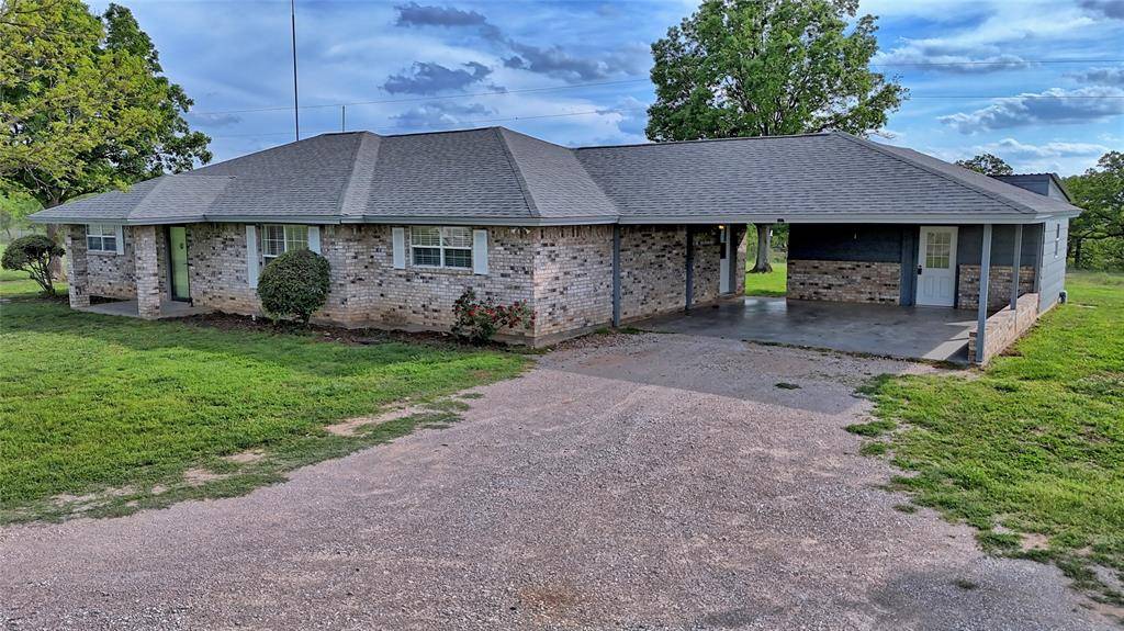 4316 Leona Road, Bowie, TX 76230