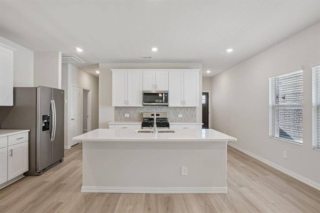 414 Dorothy Drive, Princeton, TX 75071