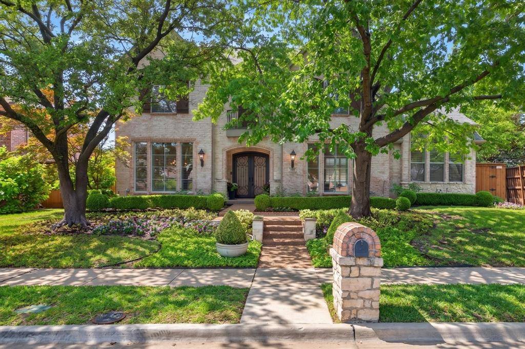 4028 Oakmeadow Drive, Plano, TX 75093