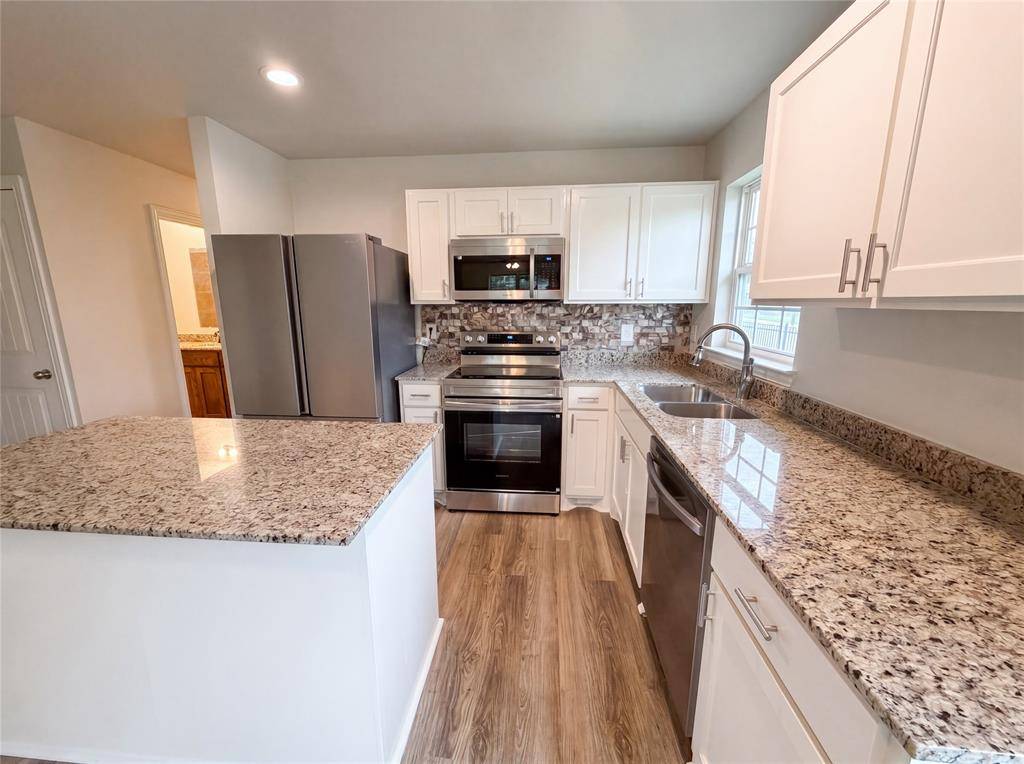 1739 Mcbroom Street, Dallas, TX 75212