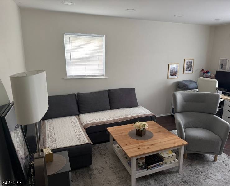 50 S Main St #1A, Lodi Boro, NJ 07644