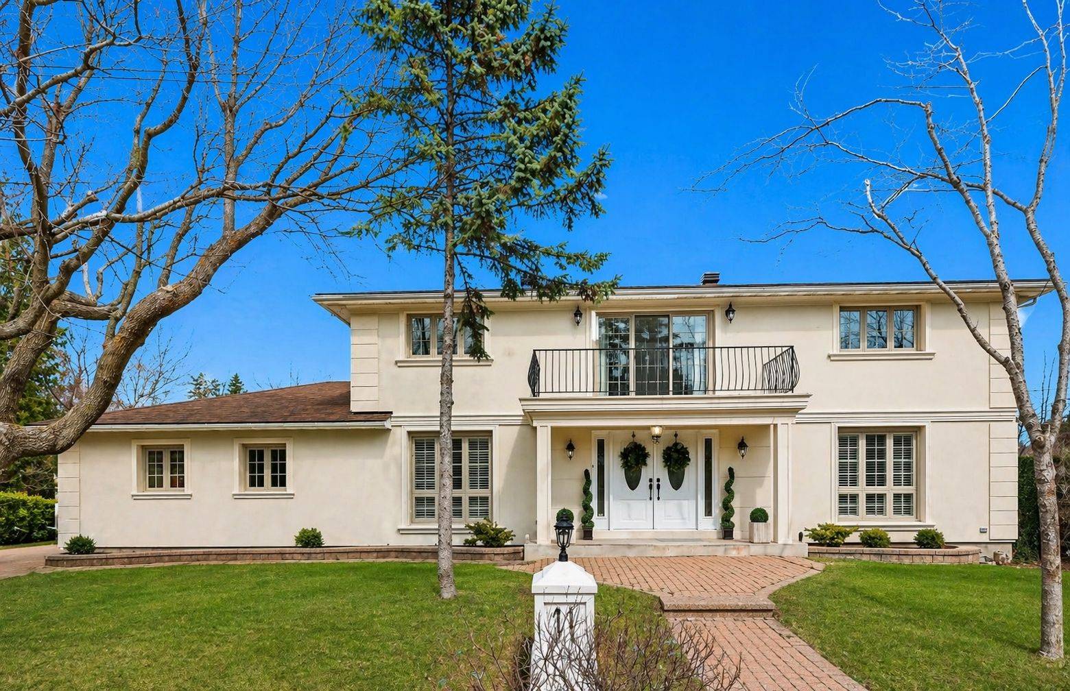 11 Lennon DR, Blossom Park - Airport And Area, ON K1V 1G9