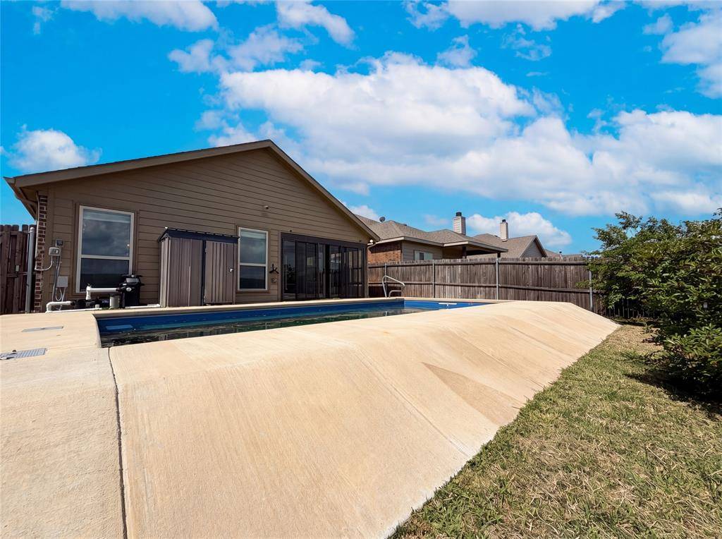 1704 River Oak Lane, Royse City, TX 75189