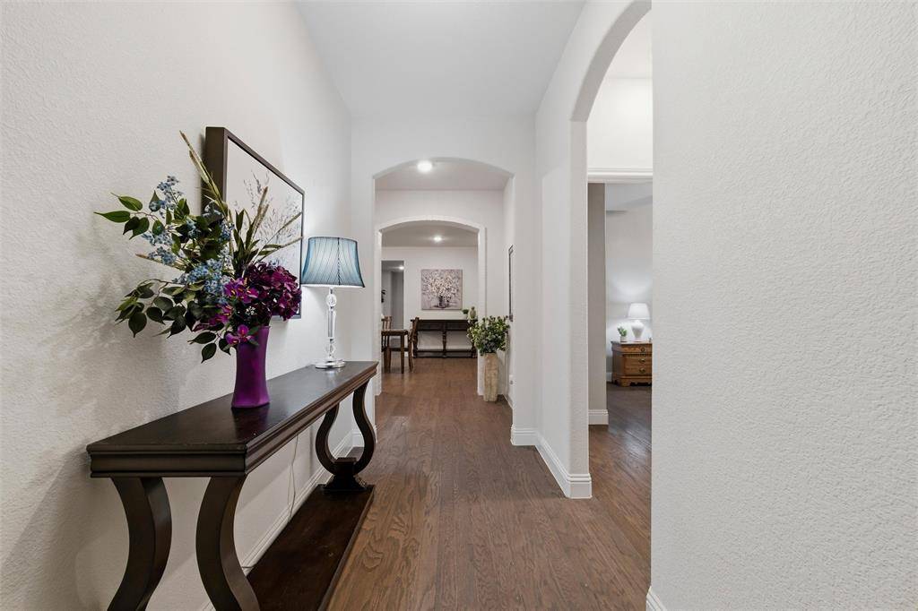 2620 Ryan Avenue, Fort Worth, TX 76110