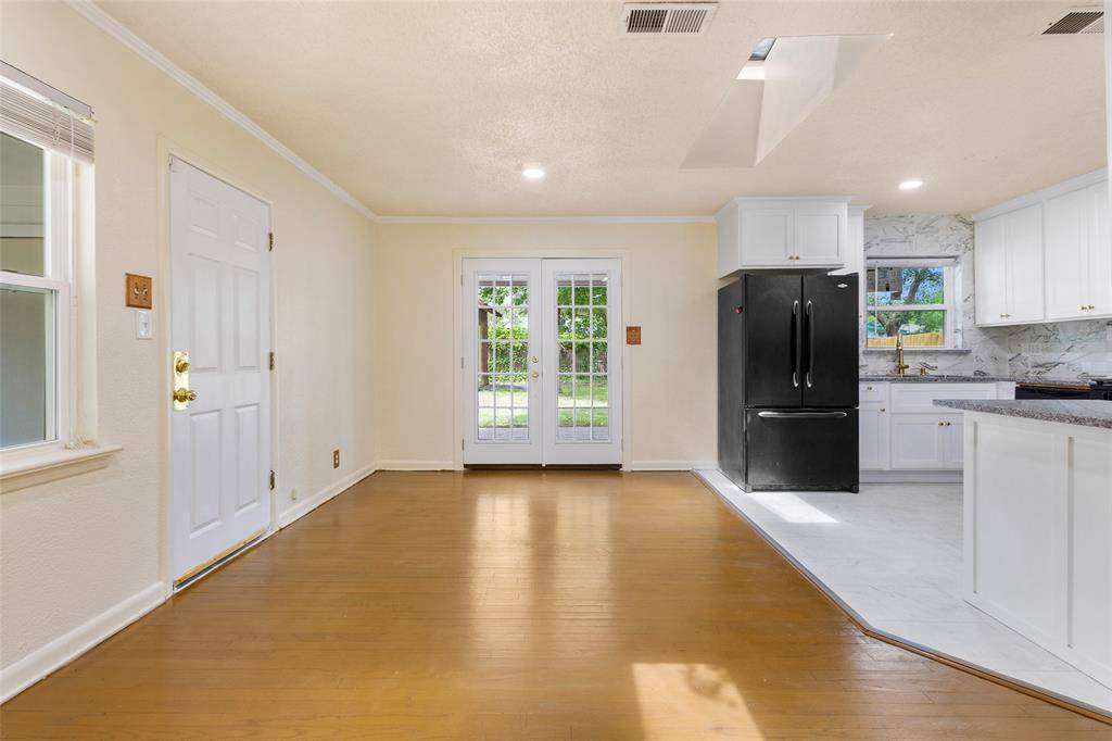 1513 Park Place, Irving, TX 75061