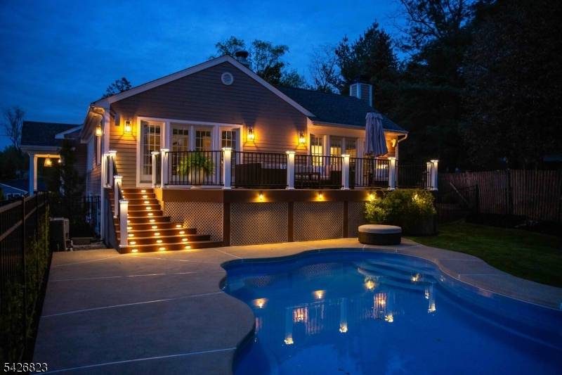 3 Glenmere Dr, Chatham Twp., NJ 07928