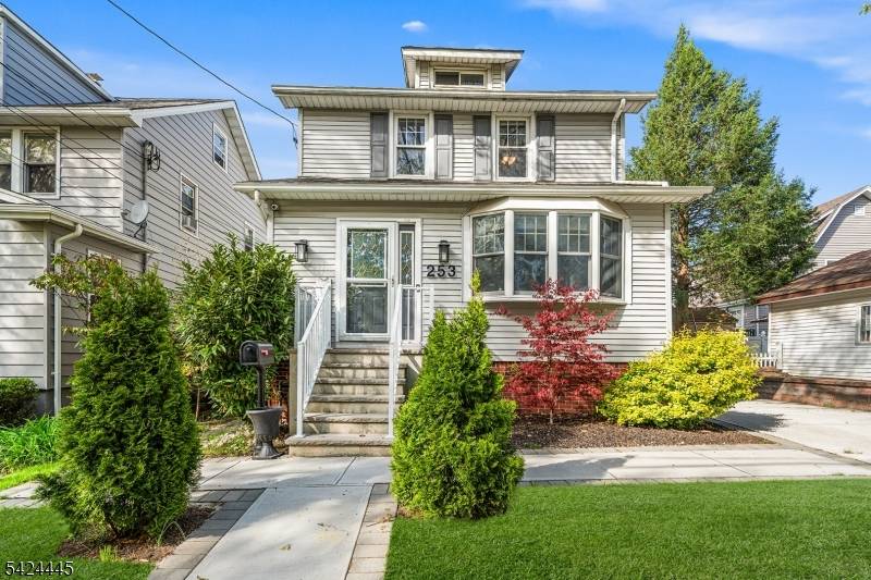 253 Maplewood Ave, Bogota Boro, NJ 07603