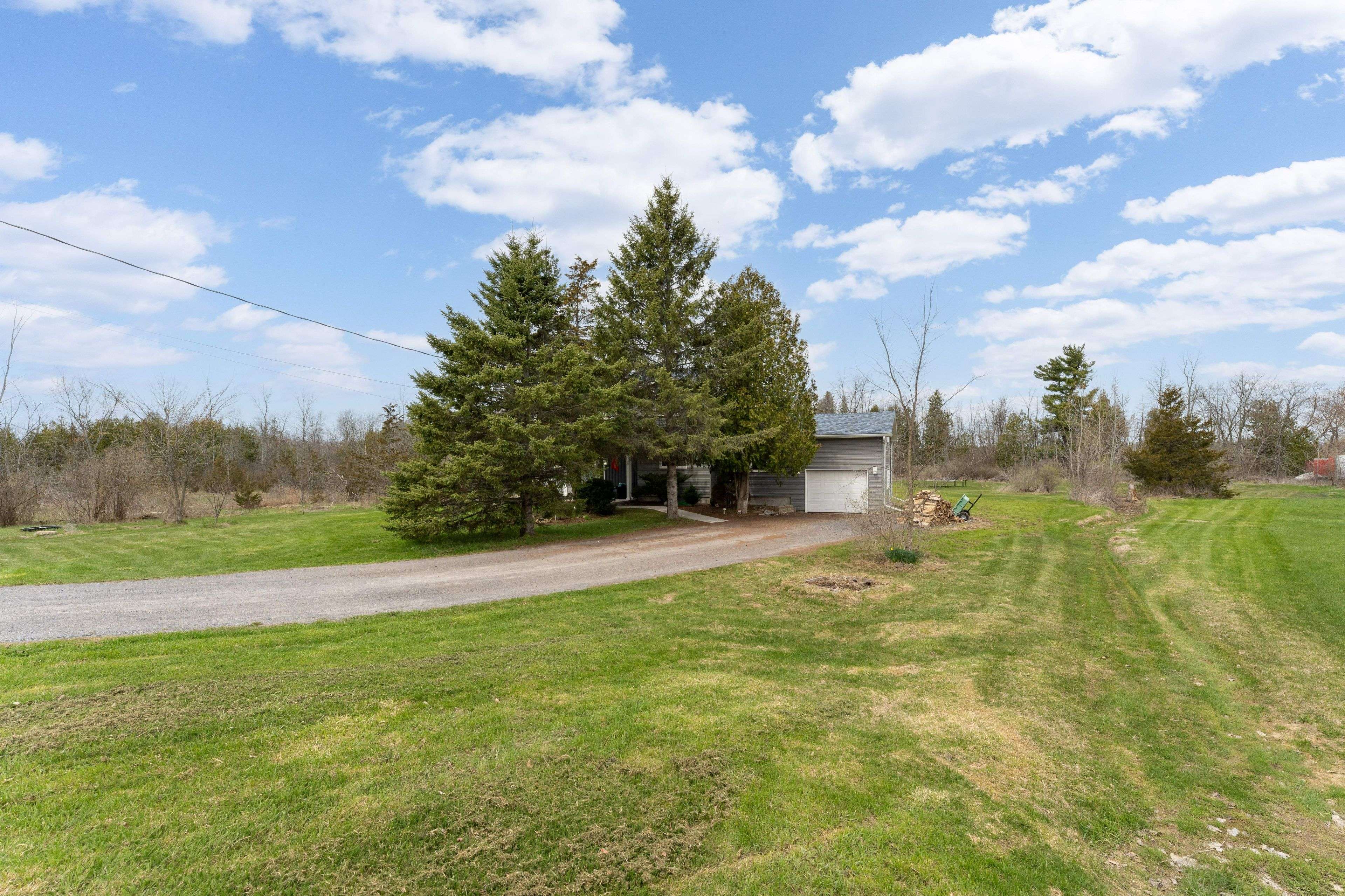 463 Mud Lake RD, Loyalist, ON K0H 2H0