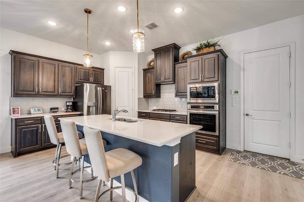 9525 Blue Stem Lane, Little Elm, TX 75068