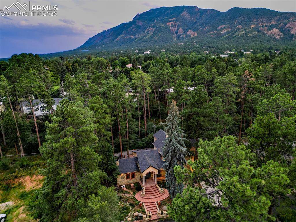 1815 Pine Grove AVE, Colorado Springs, CO 80906