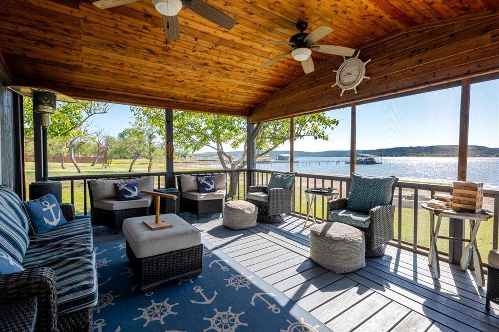 4441 Chapel Road, Graham, TX 76450