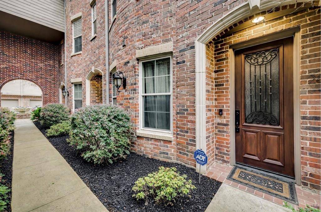 3200 Ross Avenue #28, Dallas, TX 75204