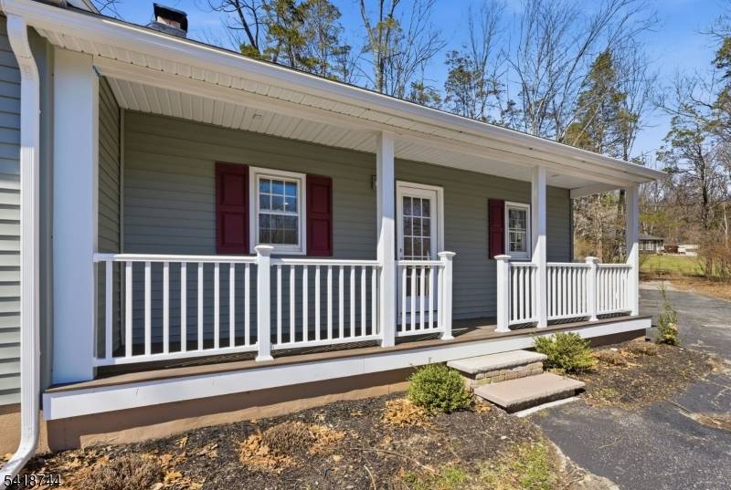 25 County Road 521, Hampton Twp., NJ 07860