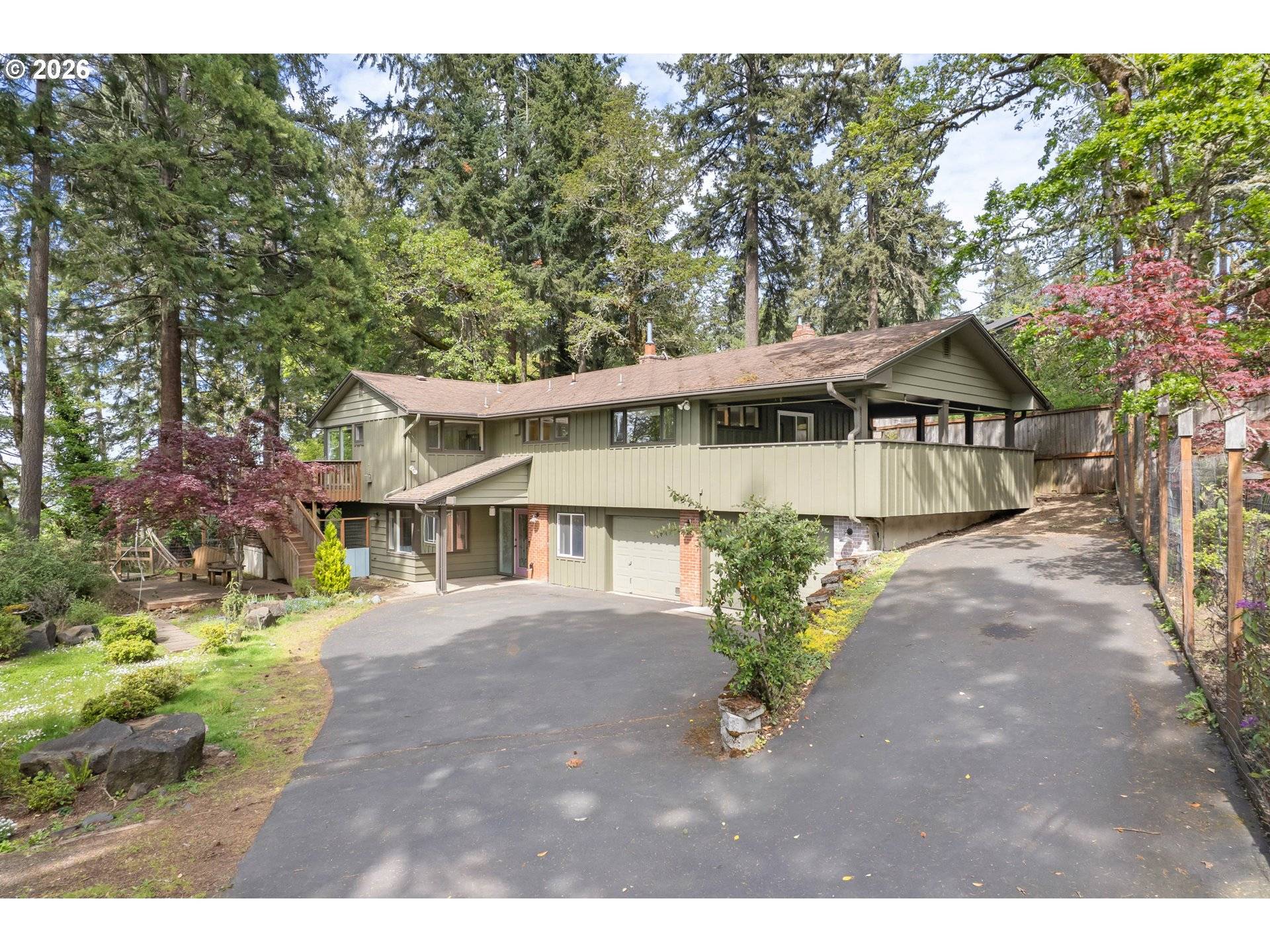 1355 PAIGE AVE, Eugene, OR 97405
