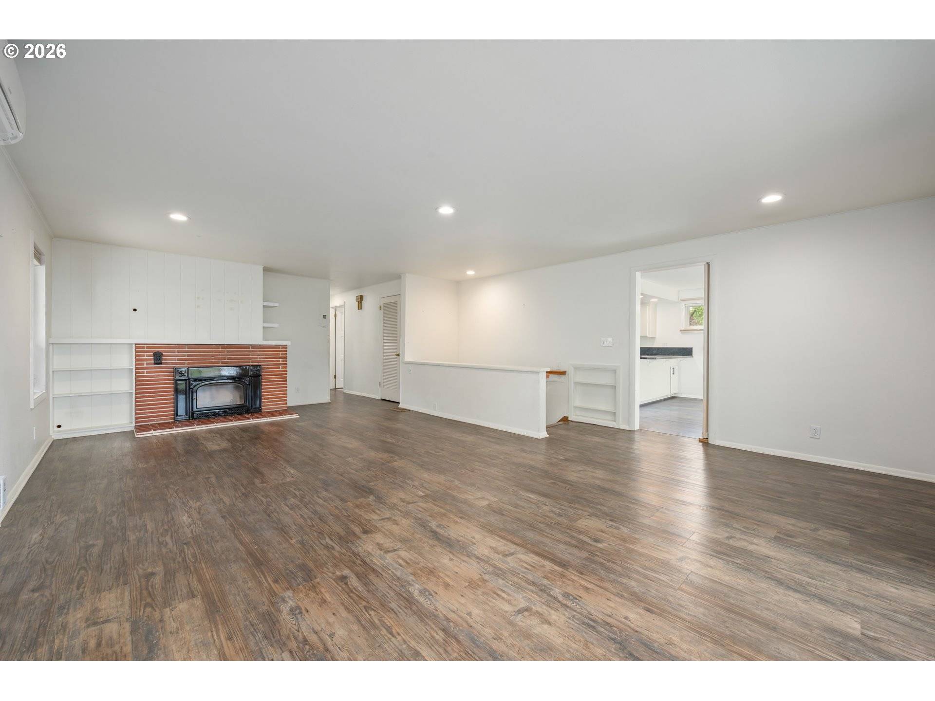 1355 PAIGE AVE, Eugene, OR 97405