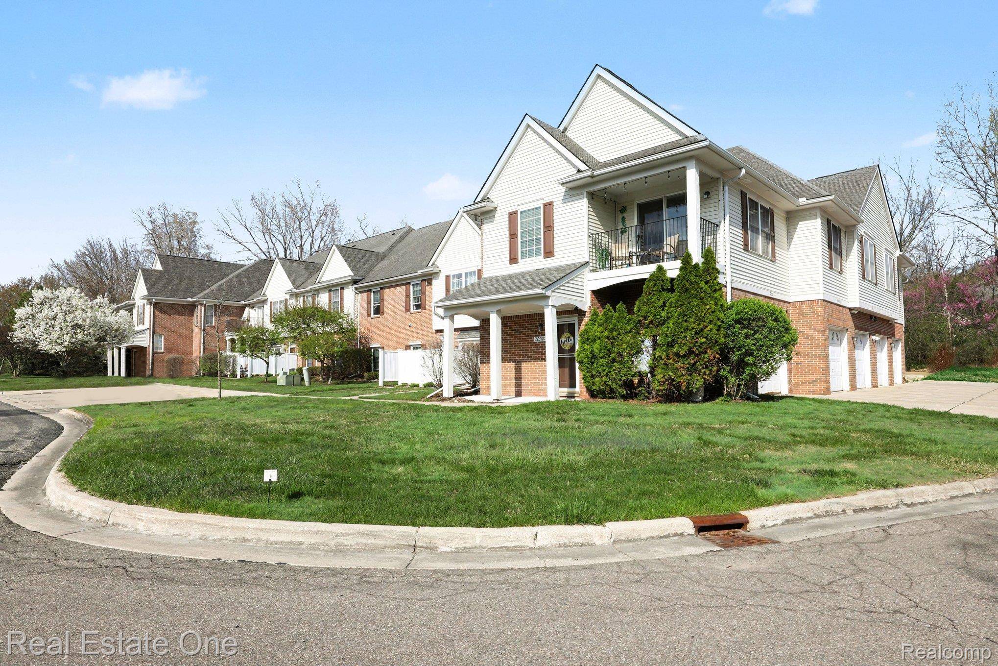2858 Cottonwood DR #C, Waterfordchartertownship_oakland, MI 48328