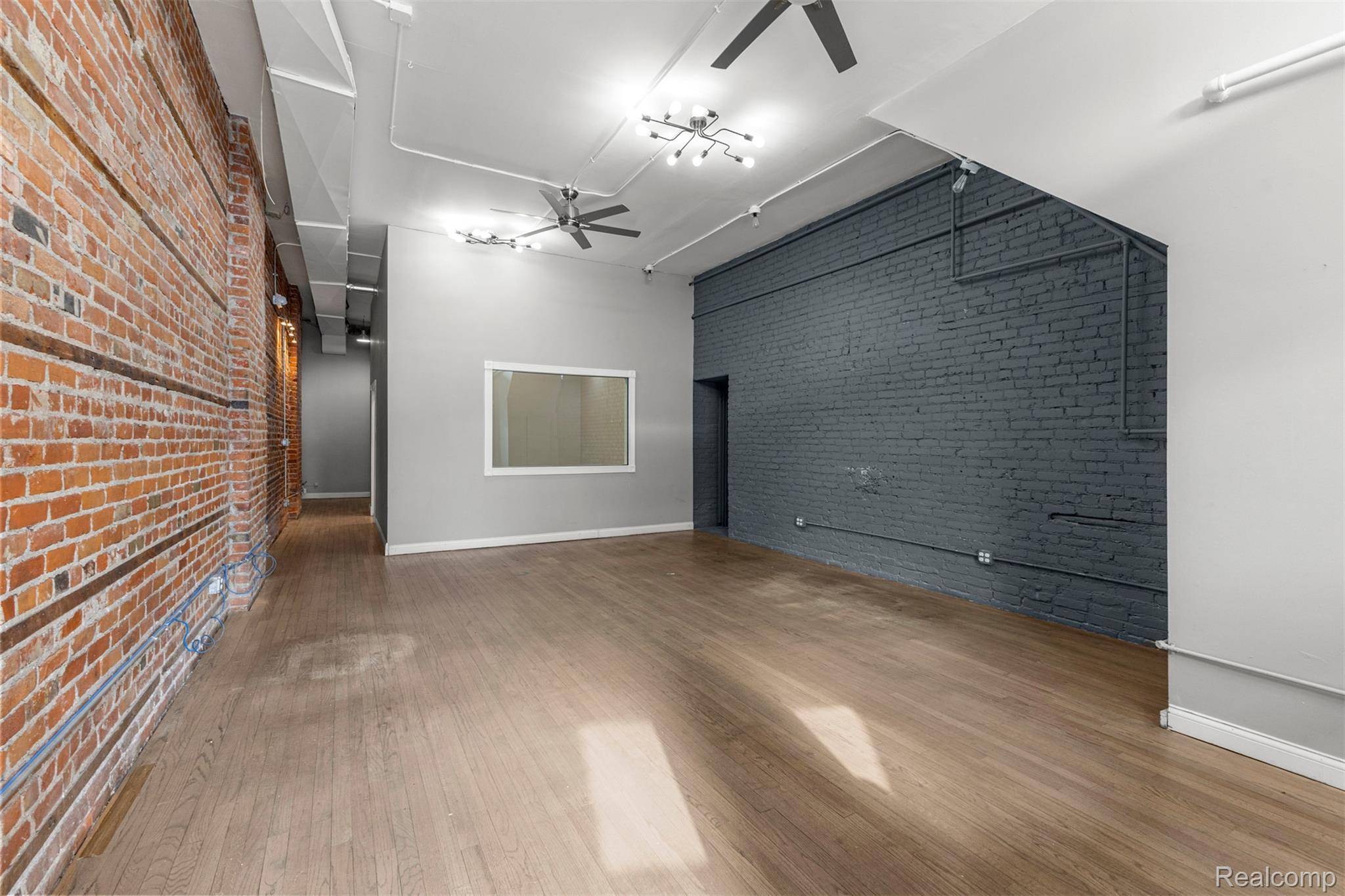 1438 Michigan Ave, Detroitcity_wayne, MI 48216