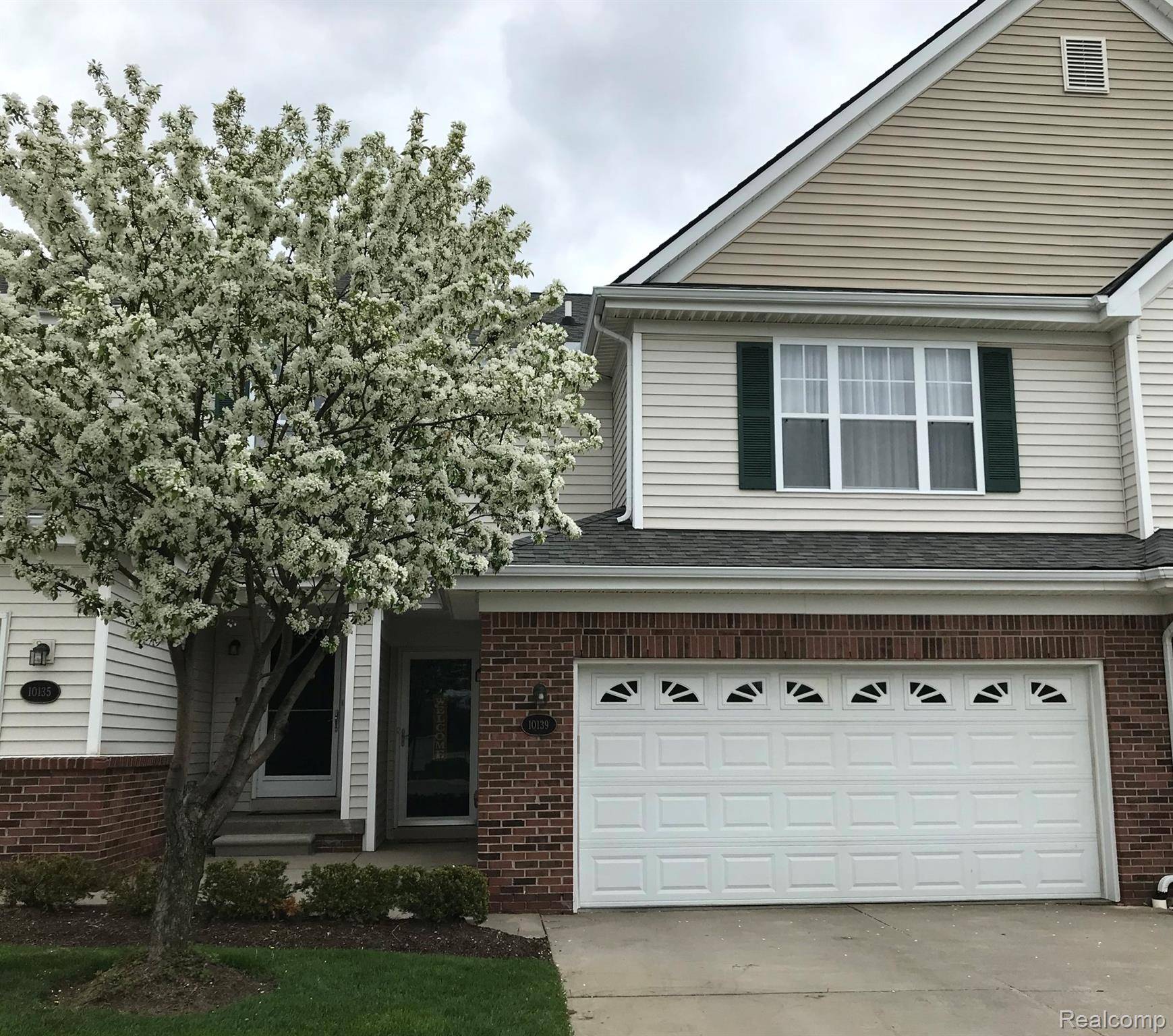 10139 Ridge Run ST #9, Hartlandtownship_livingston, MI 48855