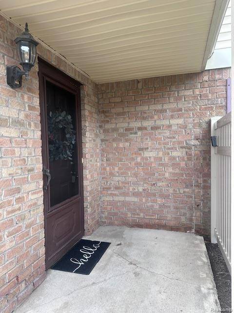 61101 Greenwood DR, Southlyoncity_oakland, MI 48178