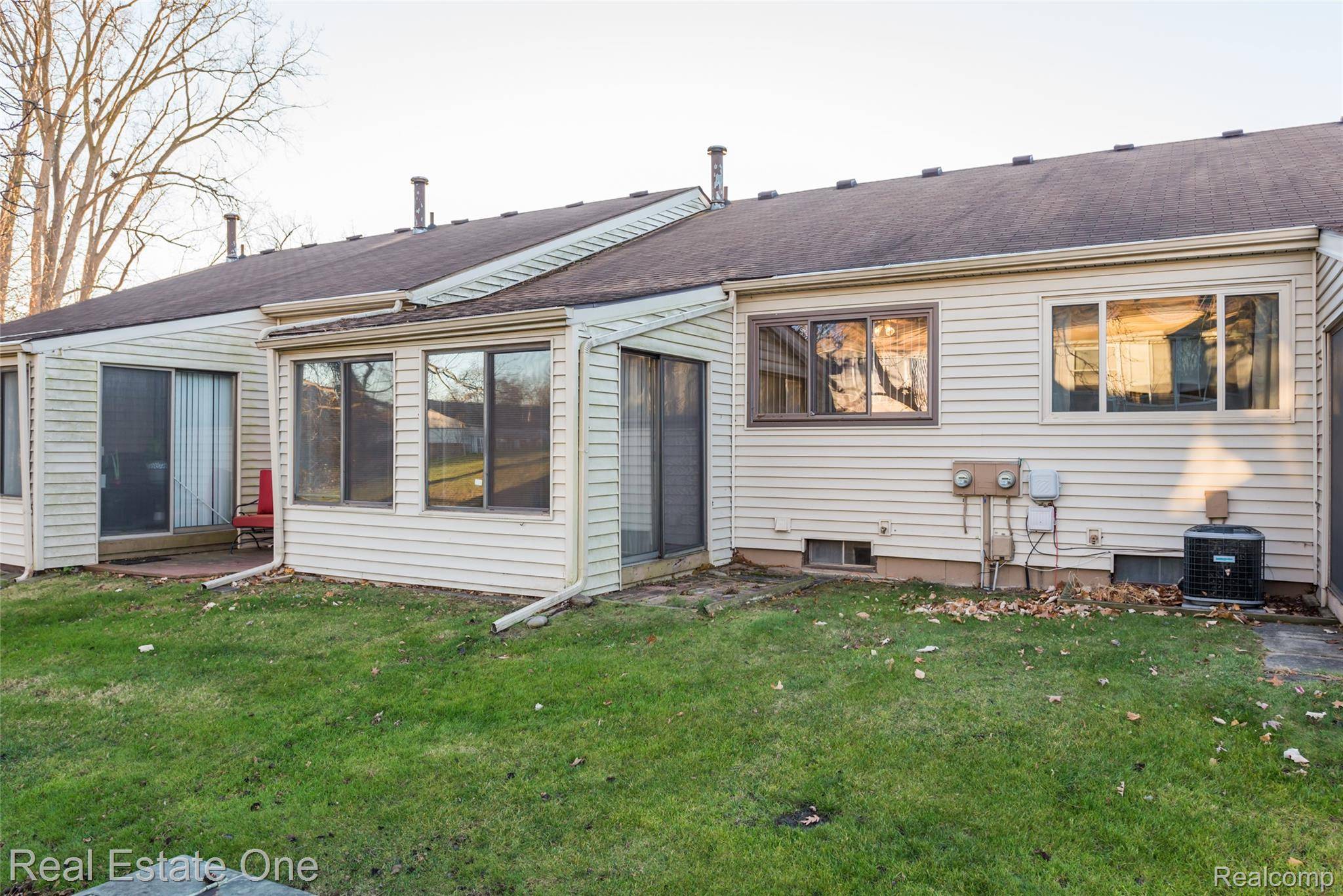 25104 25104 Hamilton CT #4, Southlyoncity_oakland, MI 48178